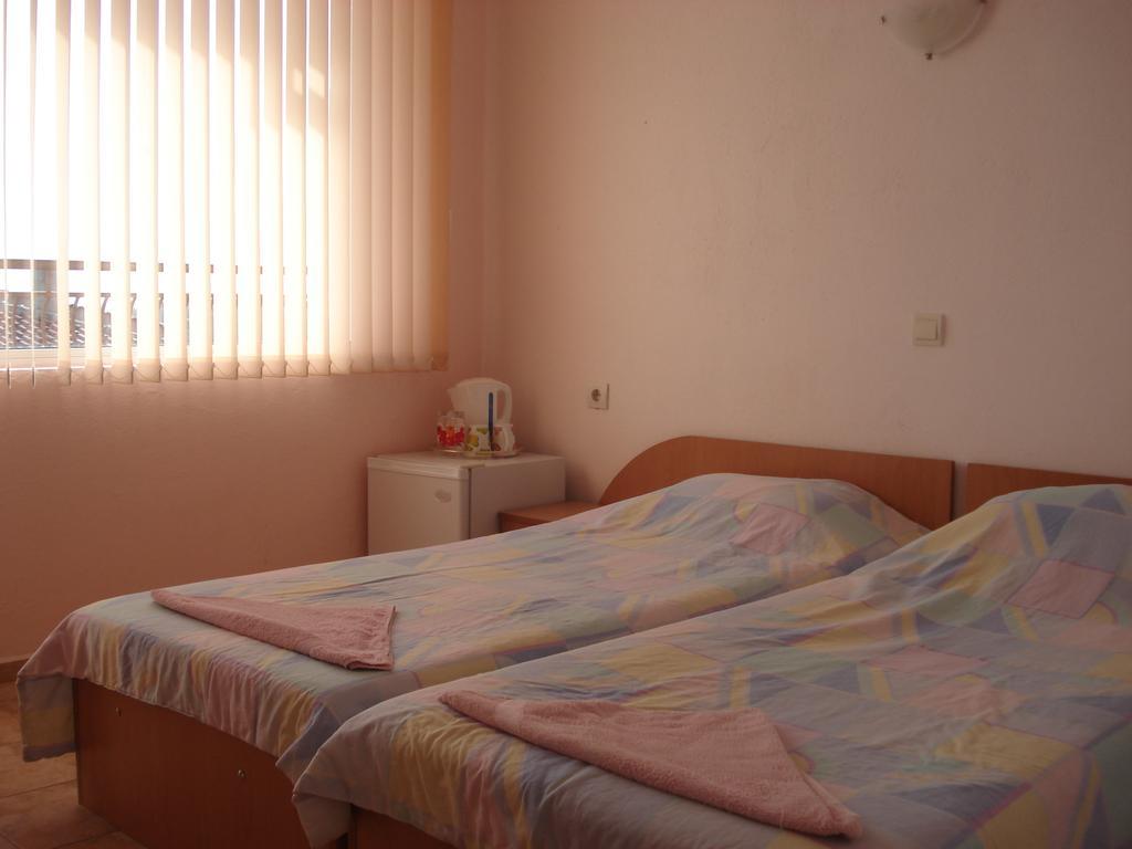 Guest House Pepina Созополь Екстер'єр фото